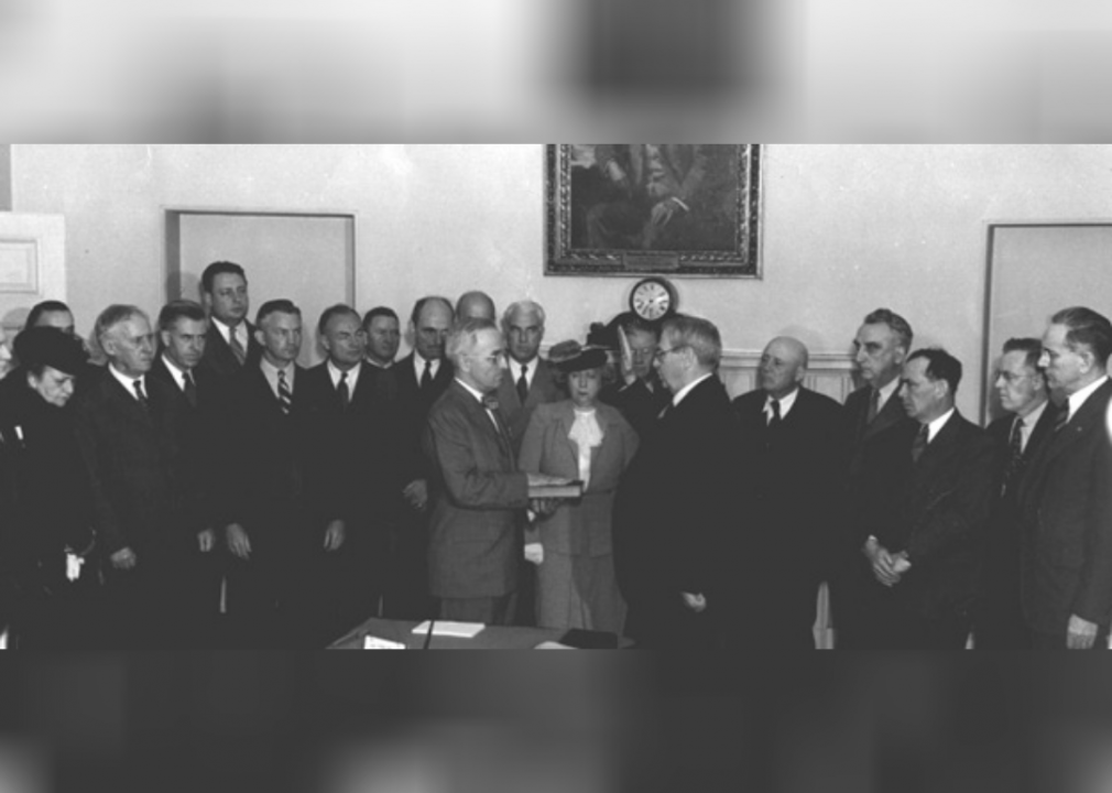 1945: Republicans criticize Harry S. Truman